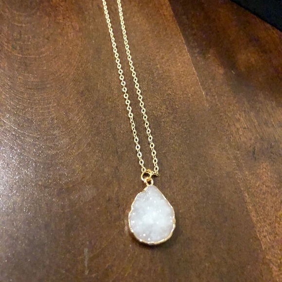 Druzzy Stone Necklace - Picture 3 of 5